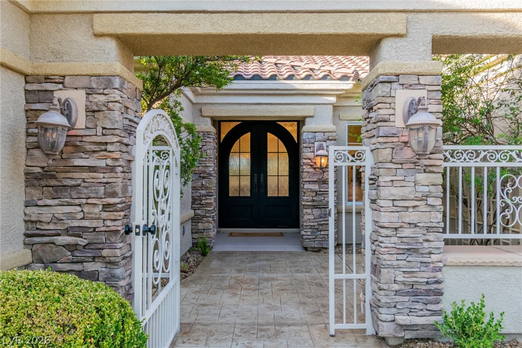 2734 Cherrydale Falls, Henderson, NV 89052