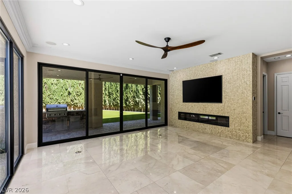 204 Satin Mist, Las Vegas, NV 89144