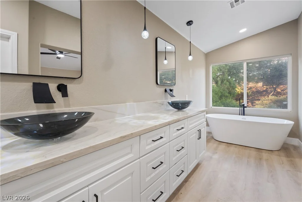 1662 Ravanusa, Henderson, NV 89052