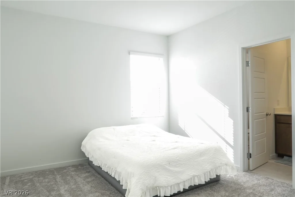 376 Great Ocean, North Las Vegas, NV 89084