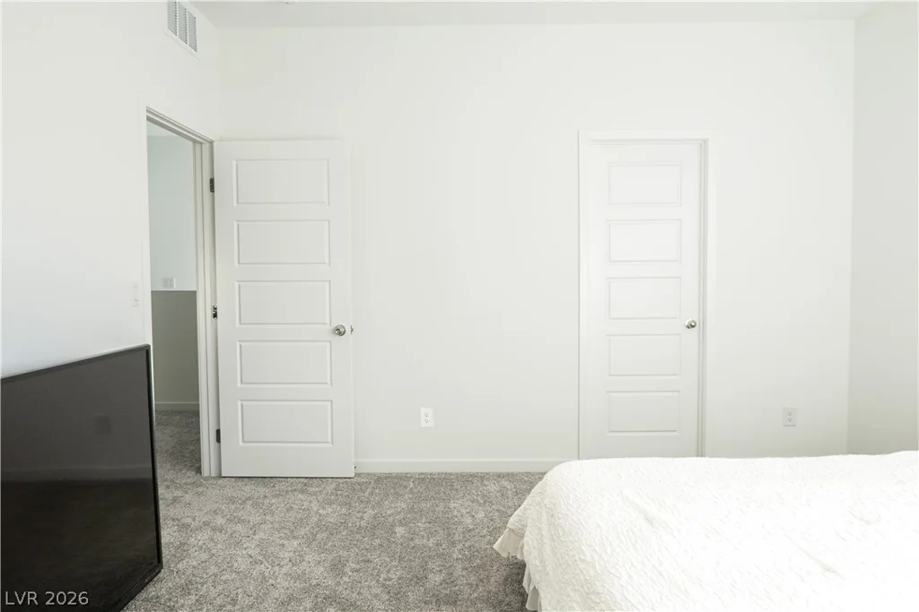 376 Great Ocean, North Las Vegas, NV 89084