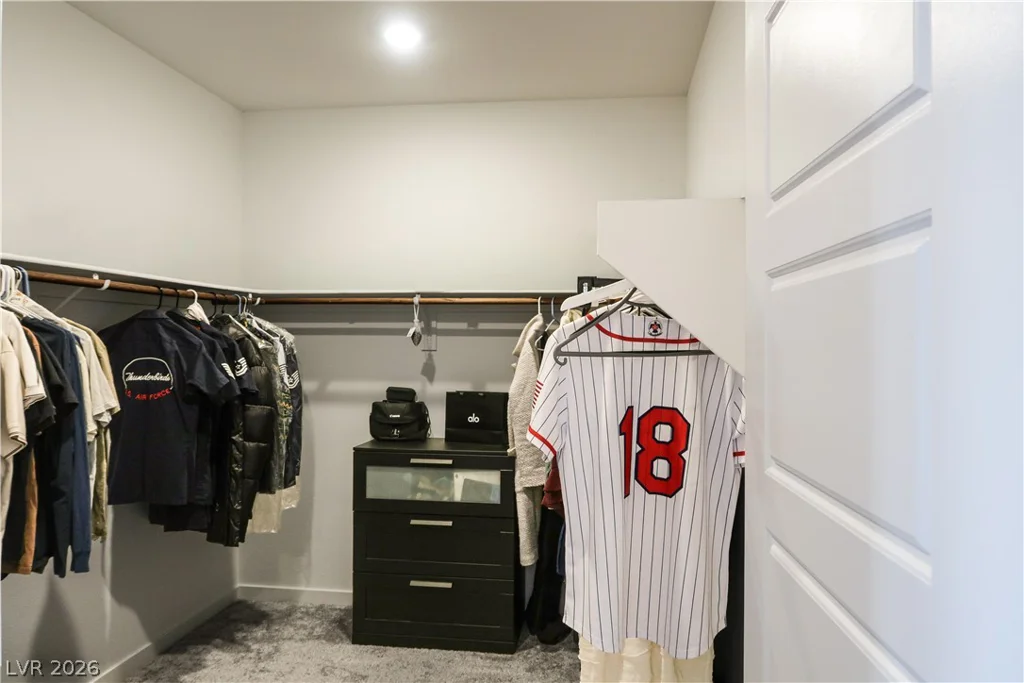 376 Great Ocean, North Las Vegas, NV 89084