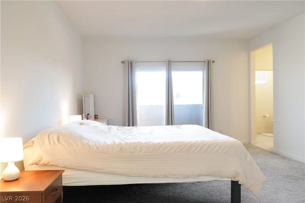 376 Great Ocean, North Las Vegas, NV 89084