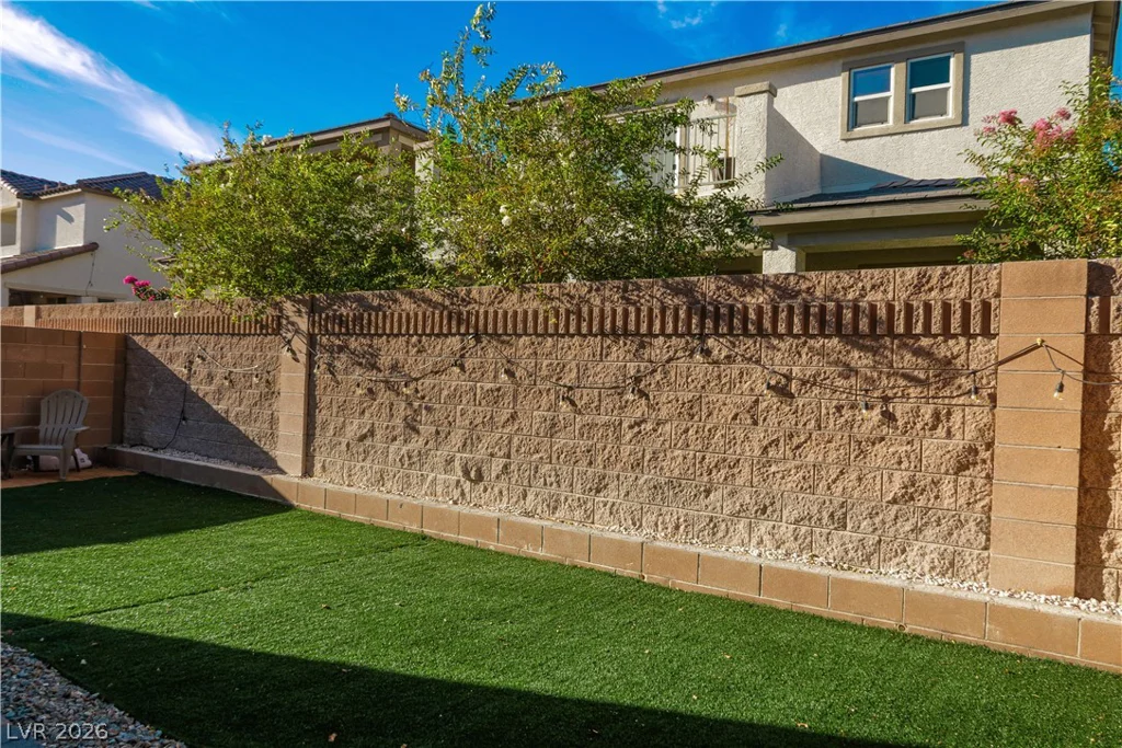 376 Great Ocean, North Las Vegas, NV 89084