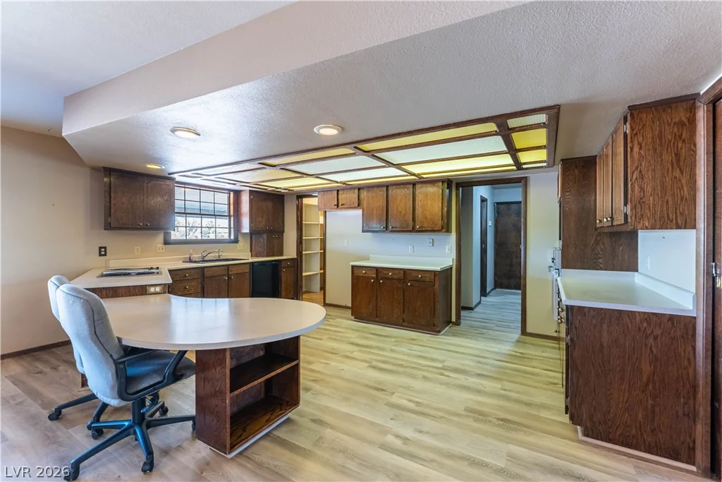 8520 Hammer, Las Vegas, NV 89149