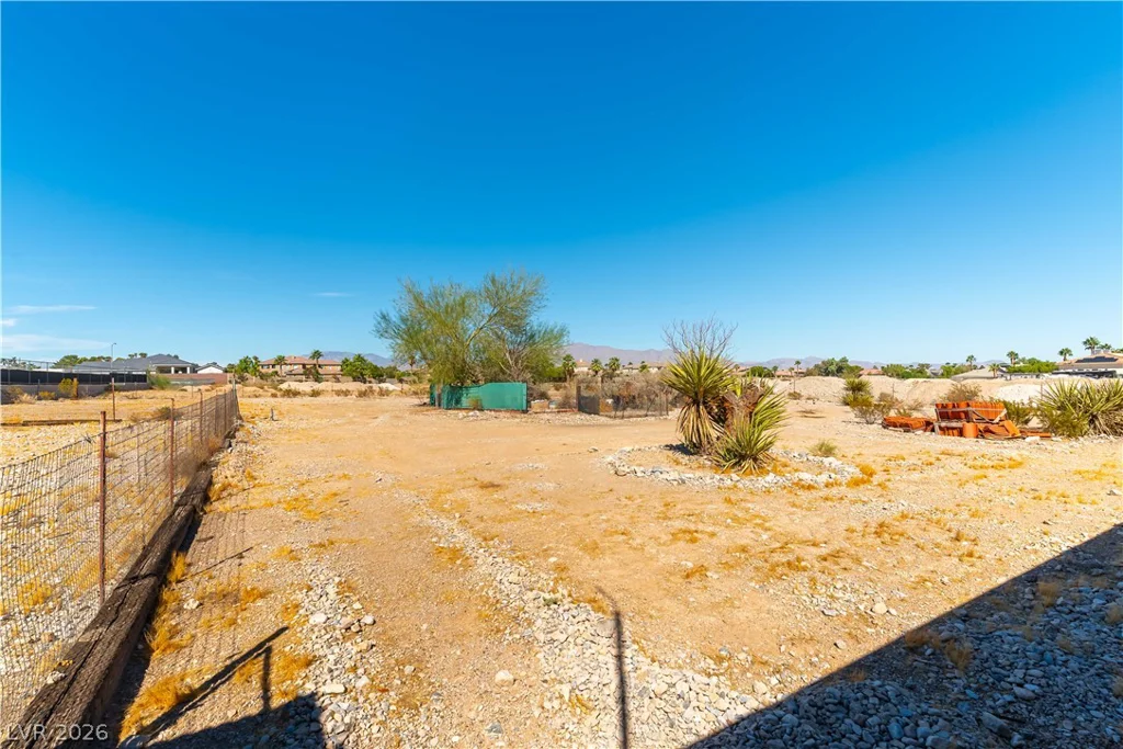 8520 Hammer, Las Vegas, NV 89149