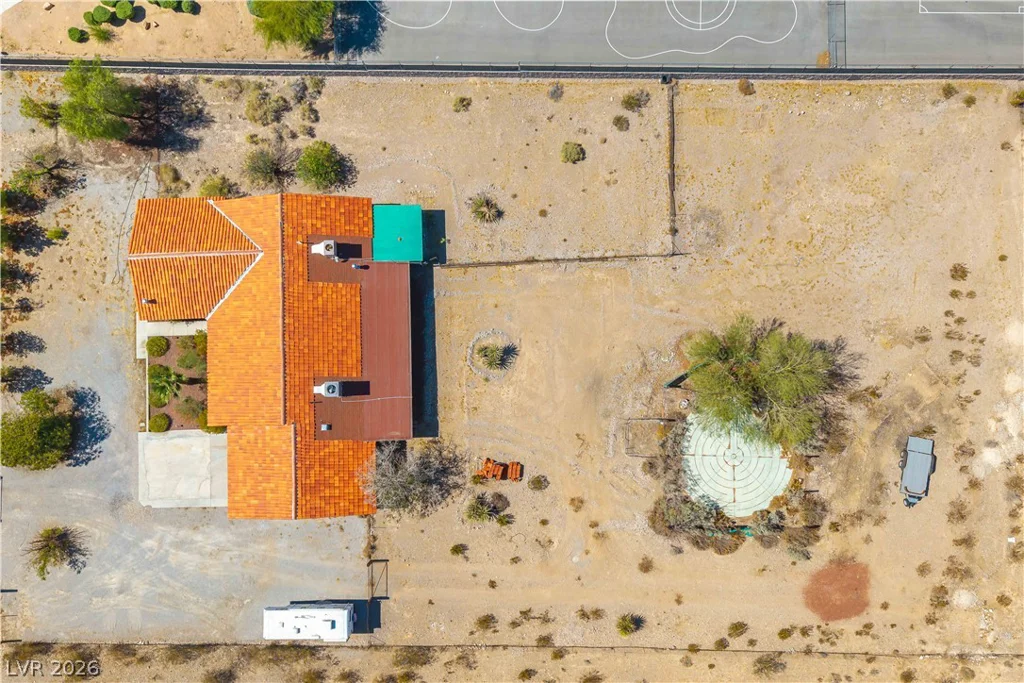 8520 Hammer, Las Vegas, NV 89149