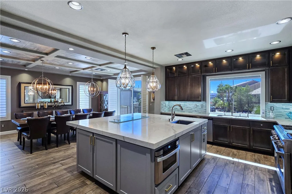 8354 Bartholomew Park, Las Vegas, NV 89139