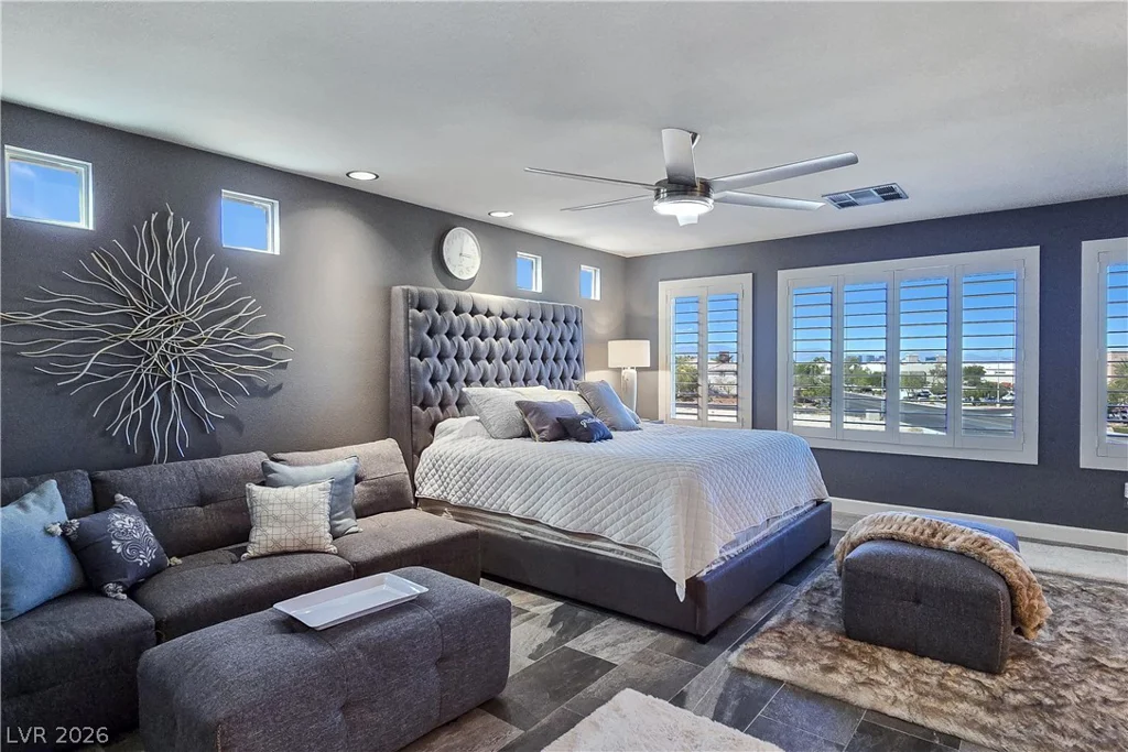 8354 Bartholomew Park, Las Vegas, NV 89139