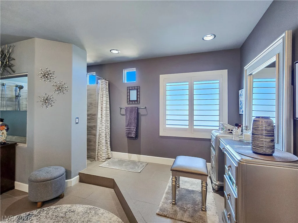 8354 Bartholomew Park, Las Vegas, NV 89139