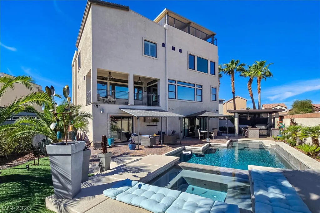 8354 Bartholomew Park, Las Vegas, NV 89139