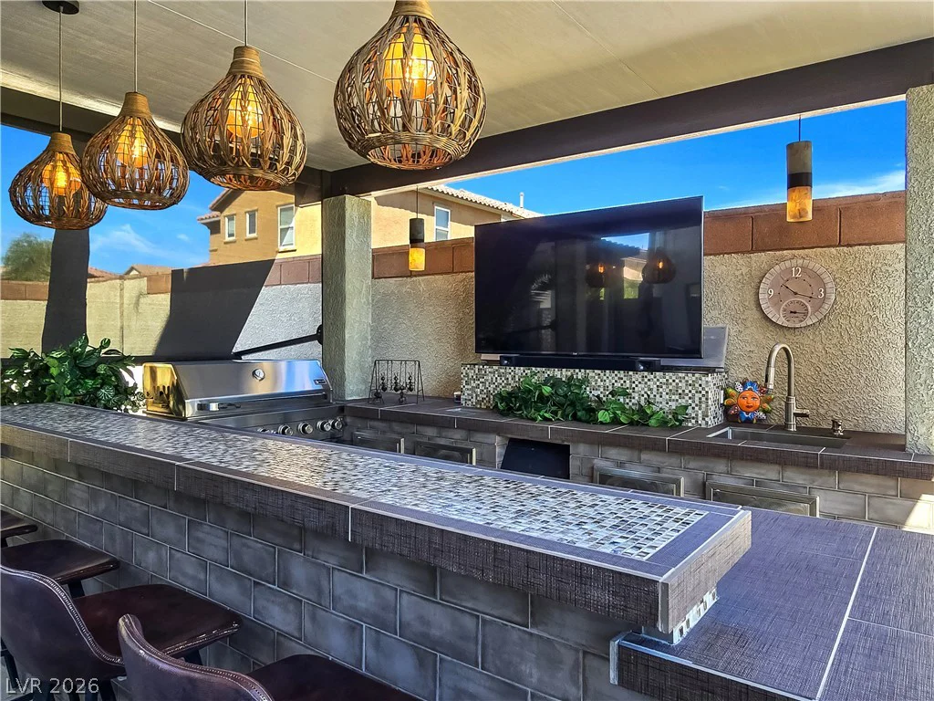8354 Bartholomew Park, Las Vegas, NV 89139