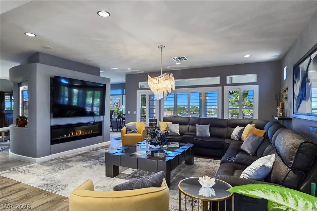8354 Bartholomew Park, Las Vegas, NV 89139