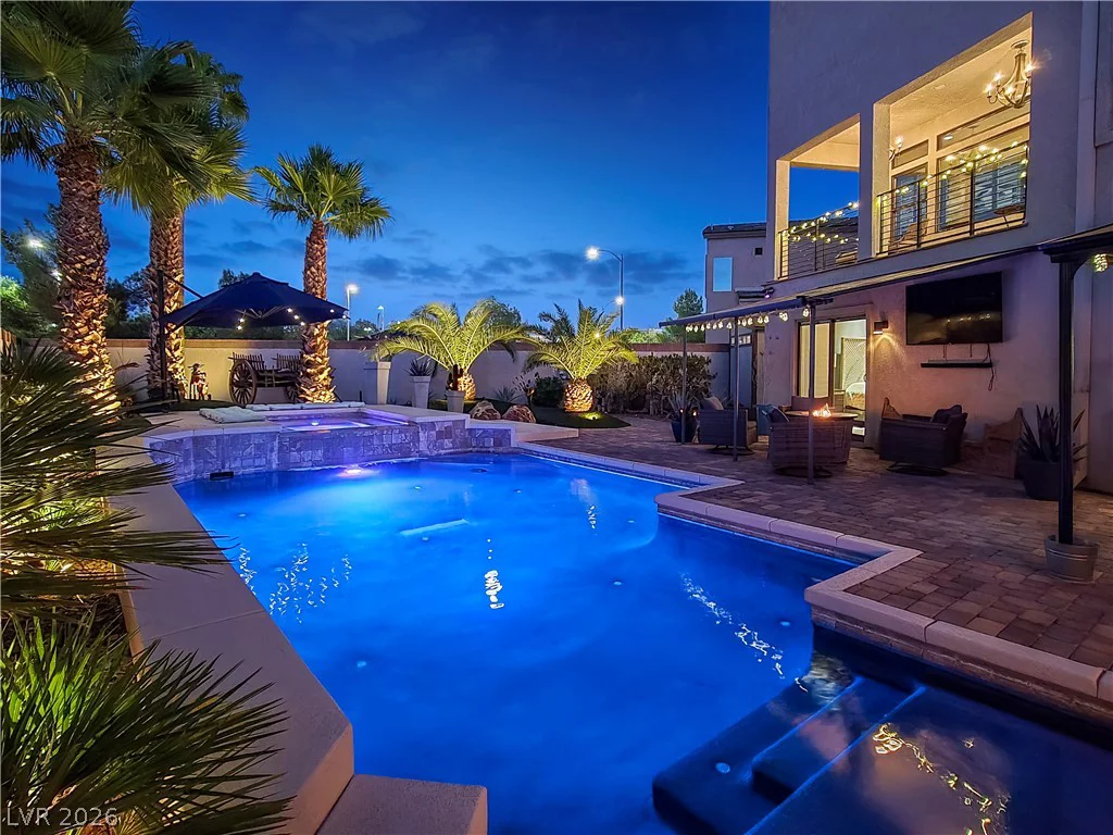 8354 Bartholomew Park, Las Vegas, NV 89139