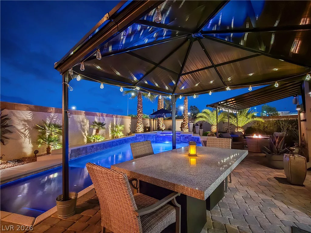 8354 Bartholomew Park, Las Vegas, NV 89139