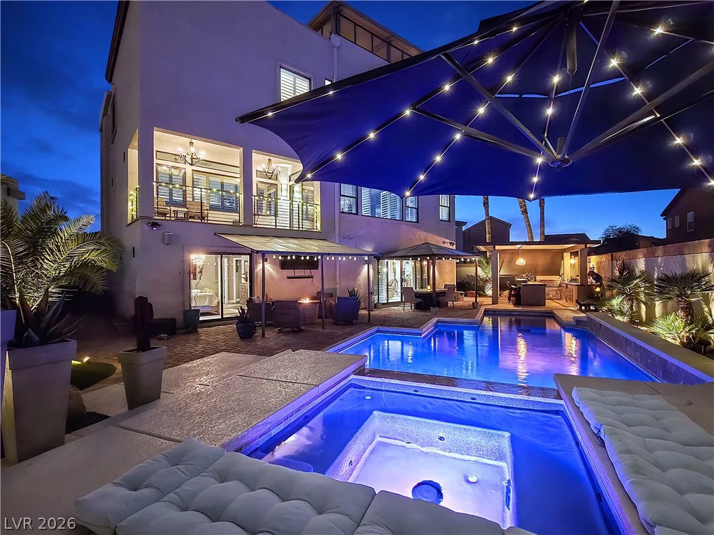 8354 Bartholomew Park, Las Vegas, NV 89139