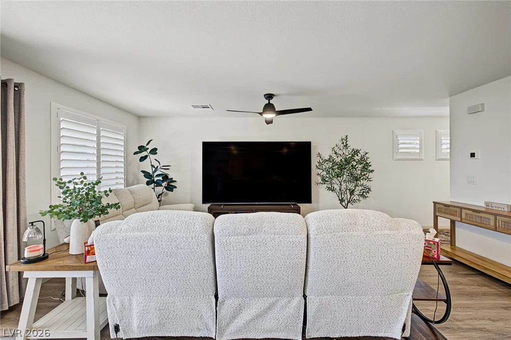 807 Calm Crystal, North Las Vegas, NV 89081