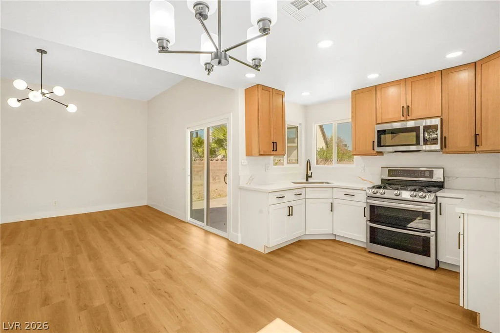 4219 Pasternak, Las Vegas, NV 89115