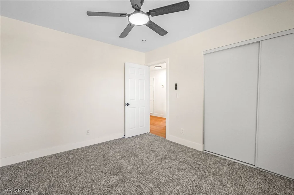4219 Pasternak, Las Vegas, NV 89115