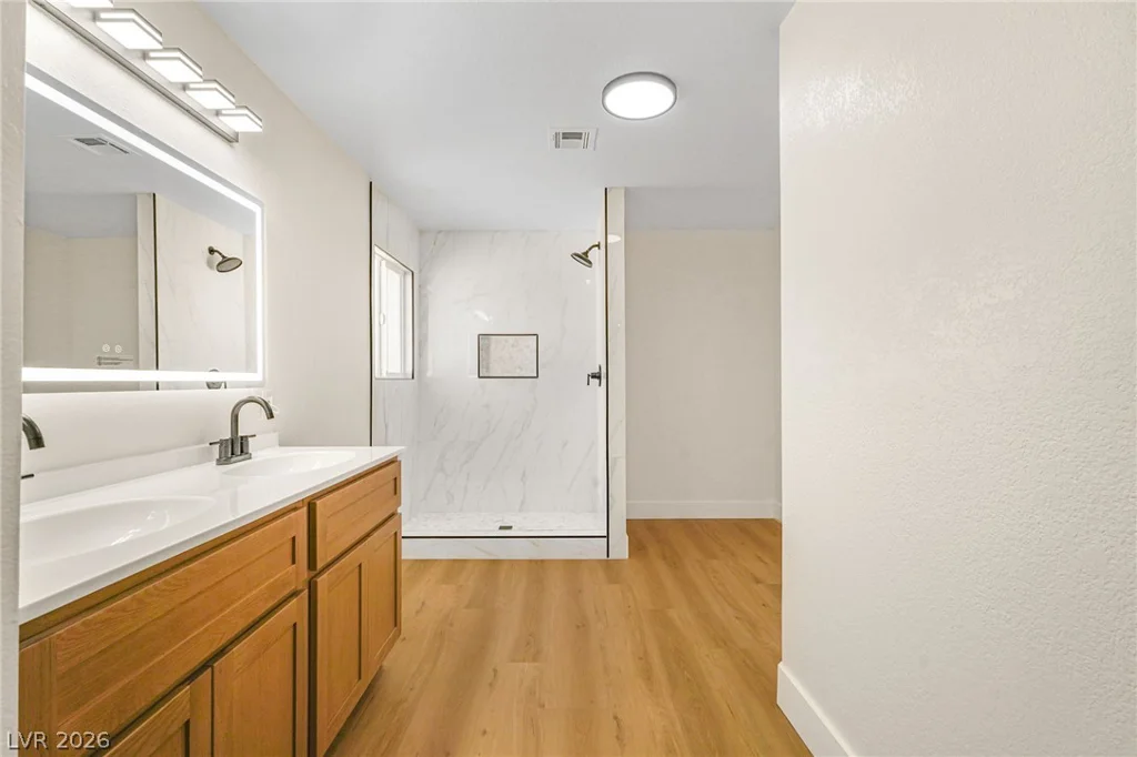 4219 Pasternak, Las Vegas, NV 89115