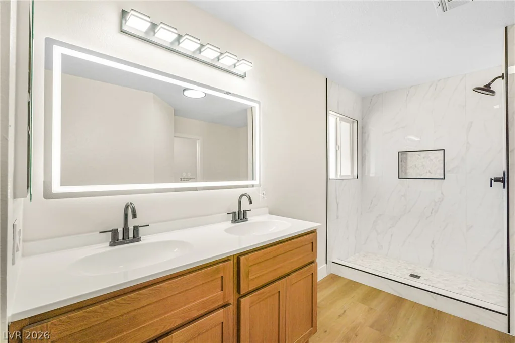 4219 Pasternak, Las Vegas, NV 89115