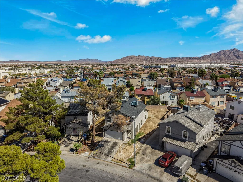 4219 Pasternak, Las Vegas, NV 89115