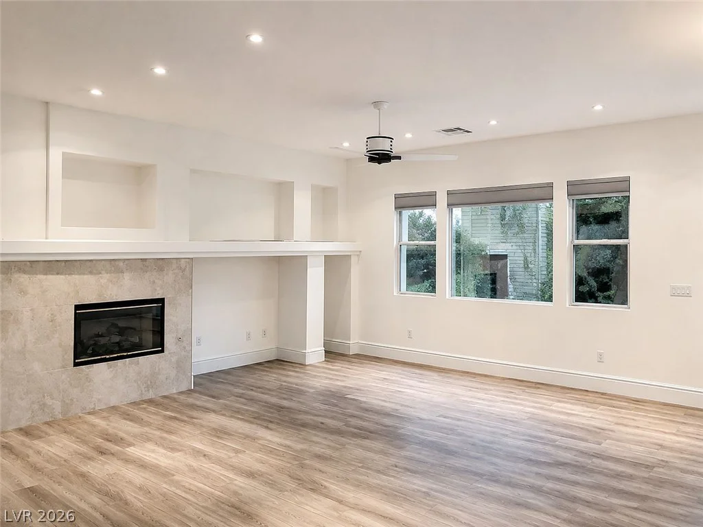 1908 Taylorville, Las Vegas, NV 89135