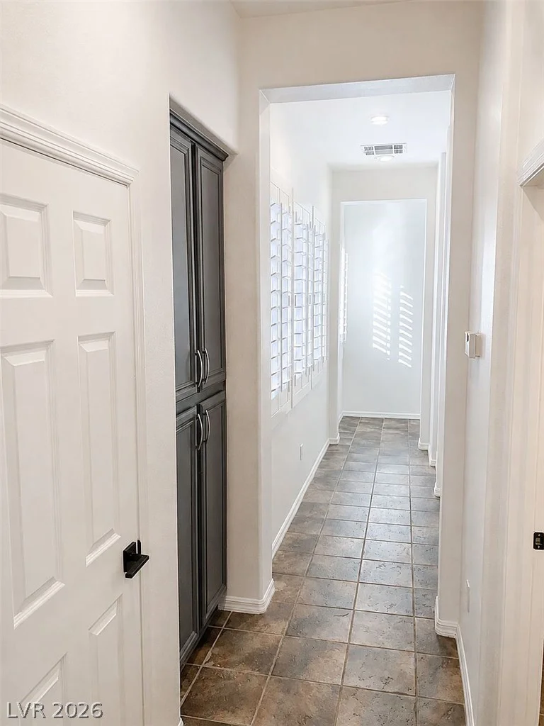 1908 Taylorville, Las Vegas, NV 89135