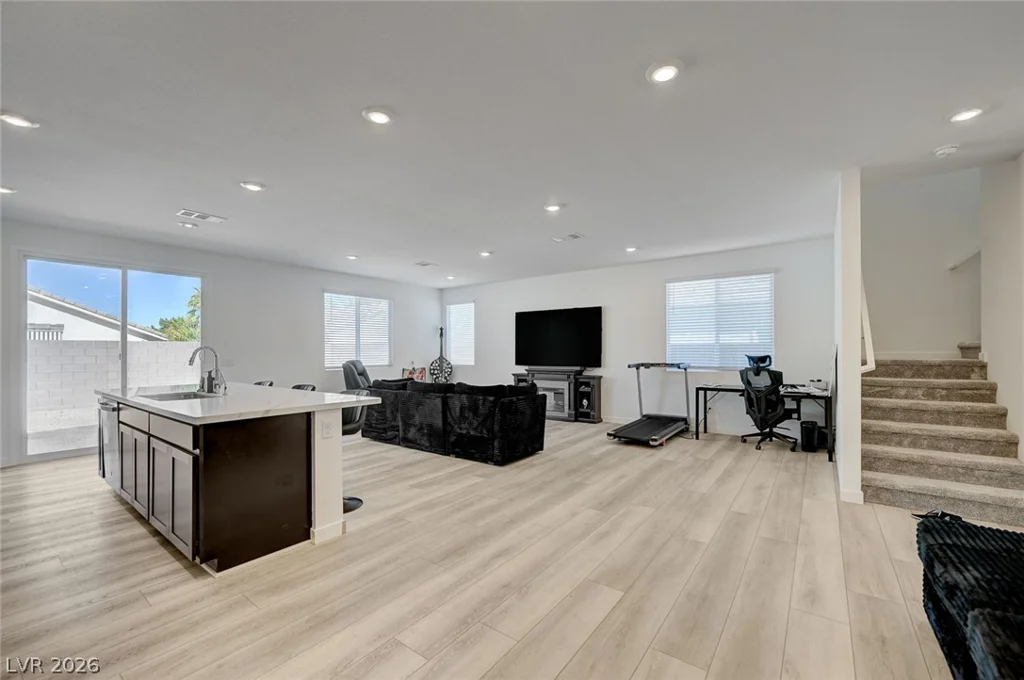 4148 Paragon Crest, Las Vegas, NV 89120