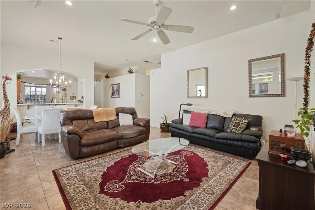 10049 Claverton, Las Vegas, NV 89148