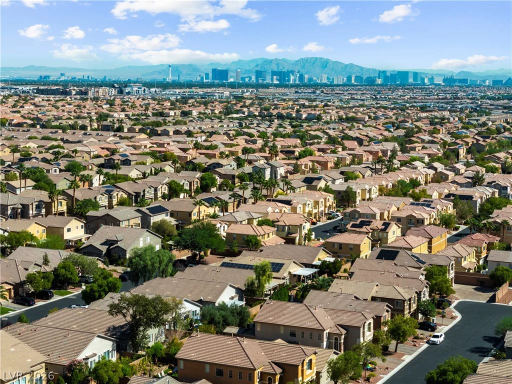 10049 Claverton, Las Vegas, NV 89148