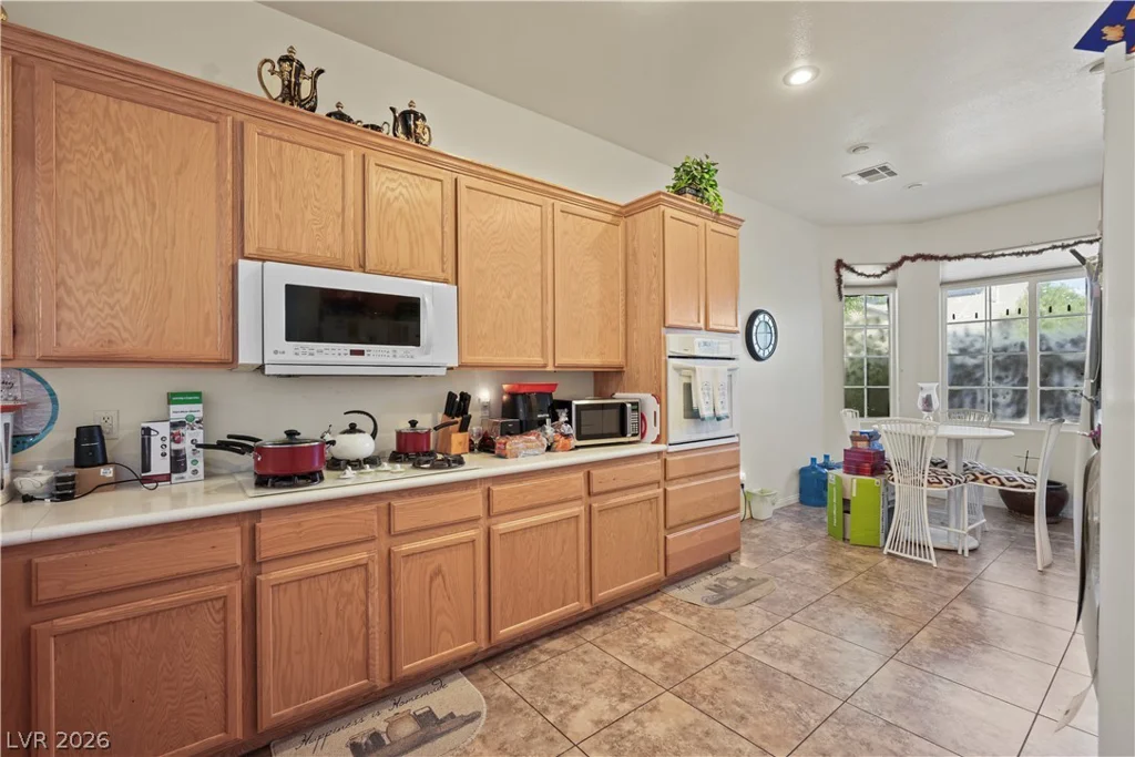 10049 Claverton, Las Vegas, NV 89148