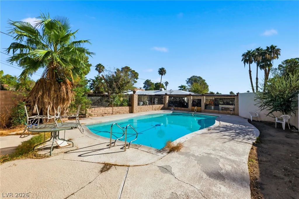 5517 Oak, Las Vegas, NV 89120