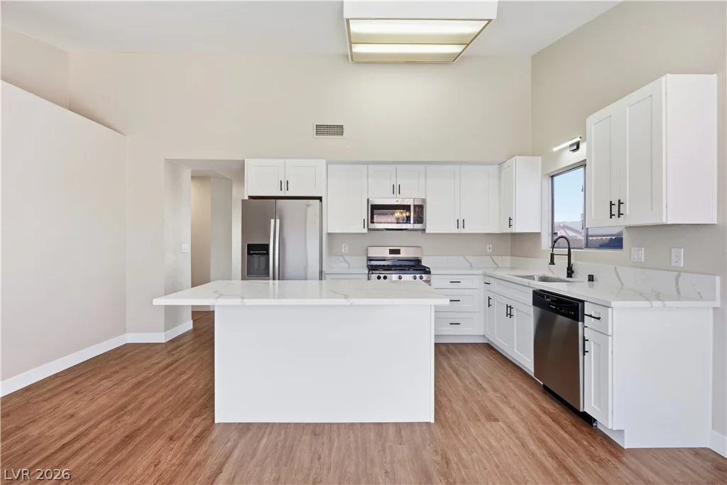 1013 Greystone, Las Vegas, NV 89108