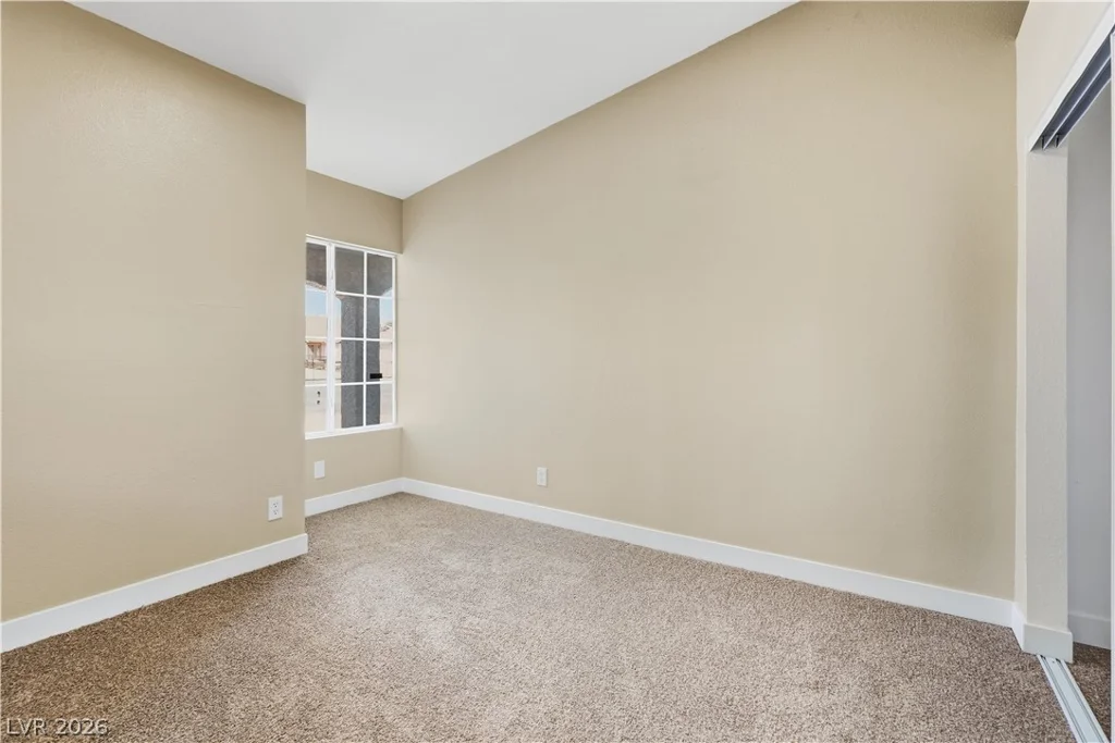 1013 Greystone, Las Vegas, NV 89108