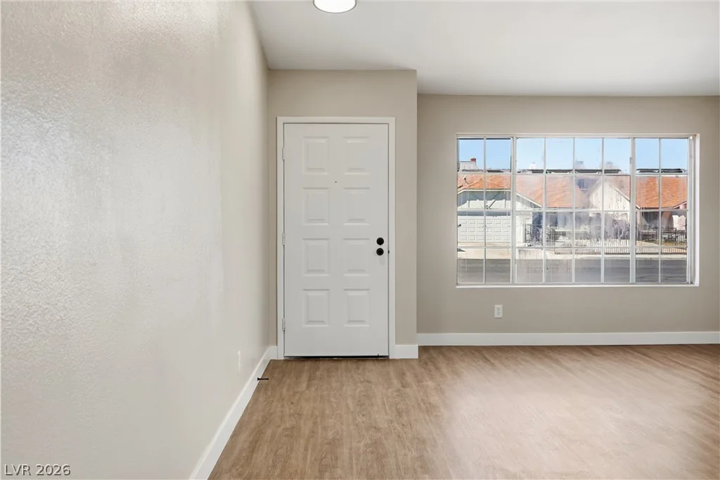 1013 Greystone, Las Vegas, NV 89108