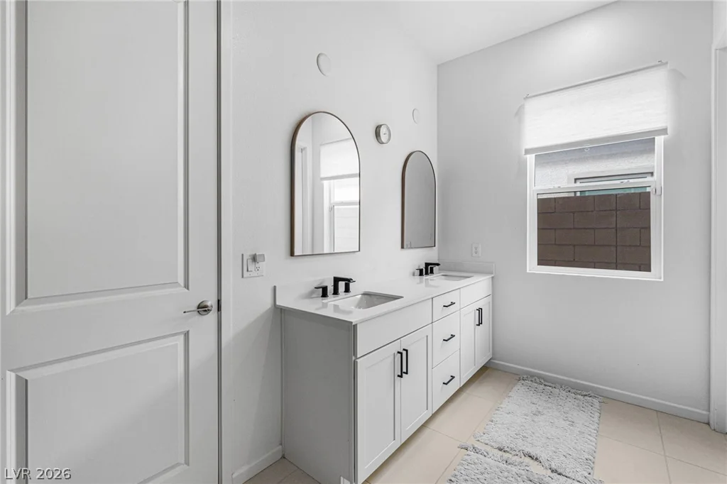 8935 Cassia Winds, Las Vegas, NV 89166
