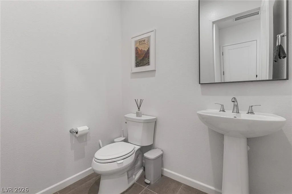 8935 Cassia Winds, Las Vegas, NV 89166