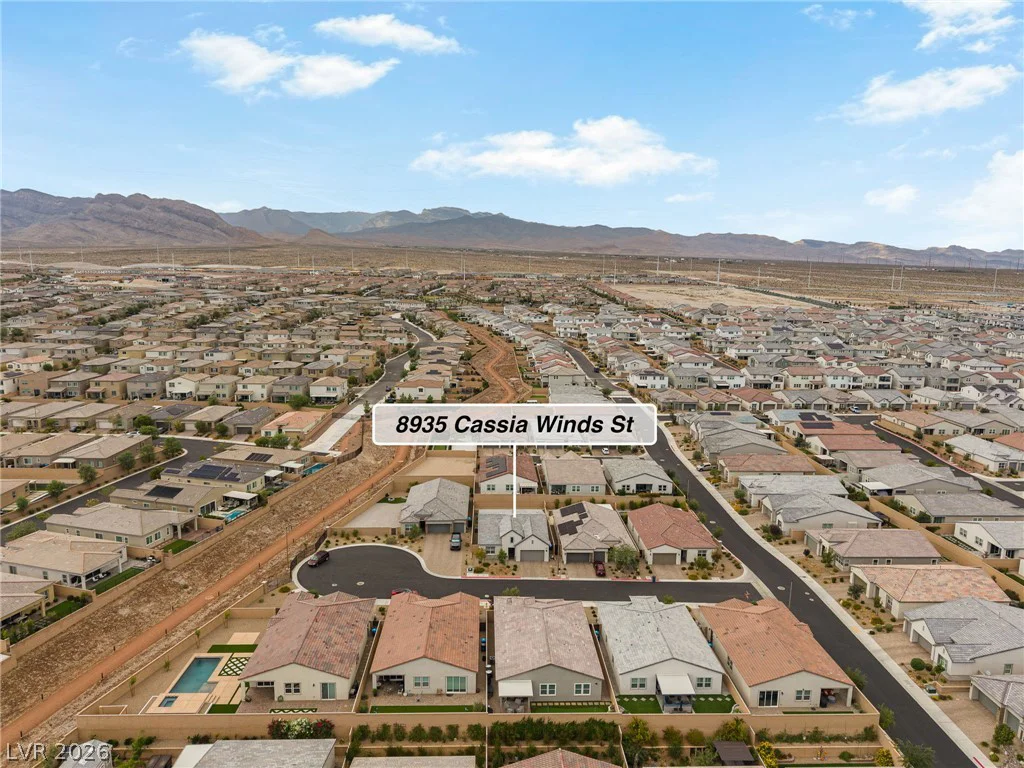 8935 Cassia Winds, Las Vegas, NV 89166