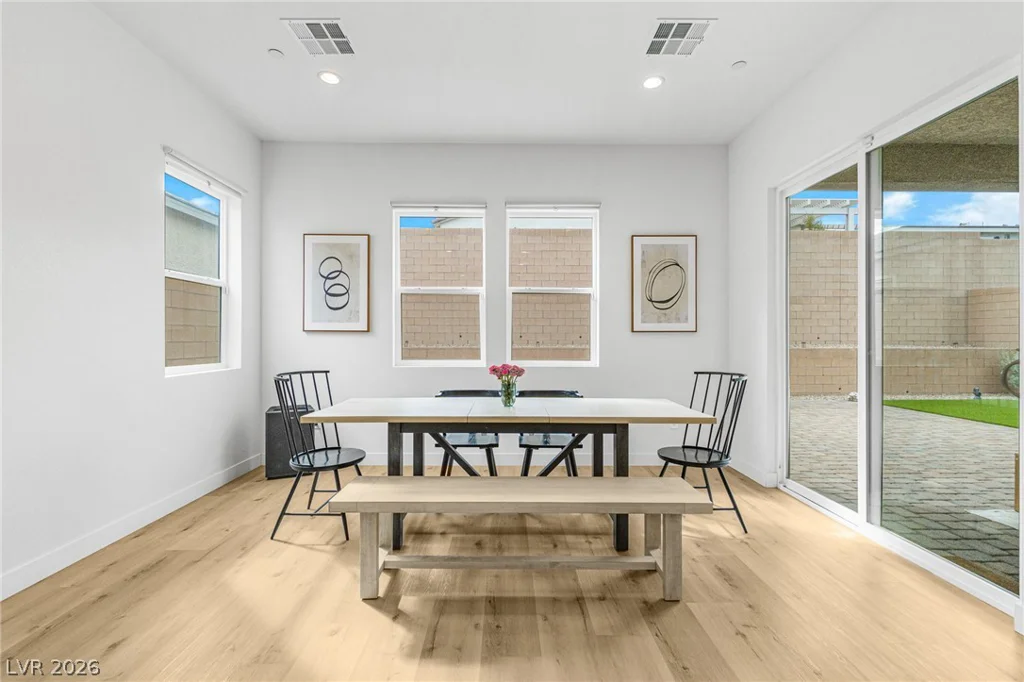 8935 Cassia Winds, Las Vegas, NV 89166