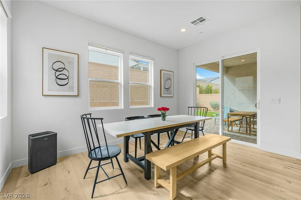 8935 Cassia Winds, Las Vegas, NV 89166