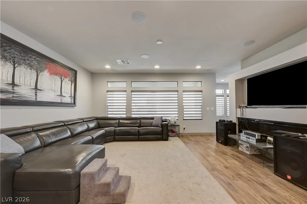9738 Golden Thread, Las Vegas, NV 89141