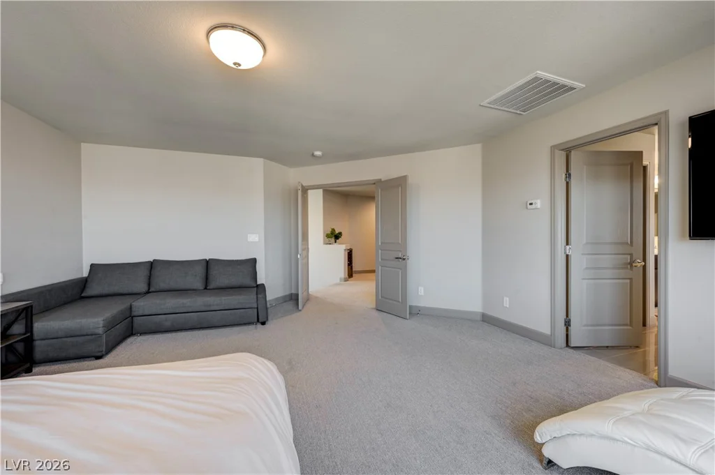 9738 Golden Thread, Las Vegas, NV 89141