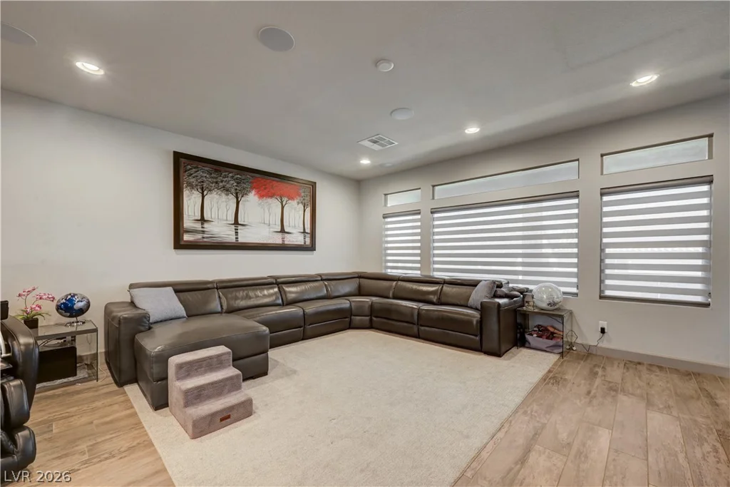 9738 Golden Thread, Las Vegas, NV 89141