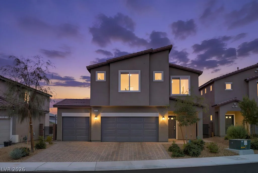 1837 James Creek, North Las Vegas, NV 89084