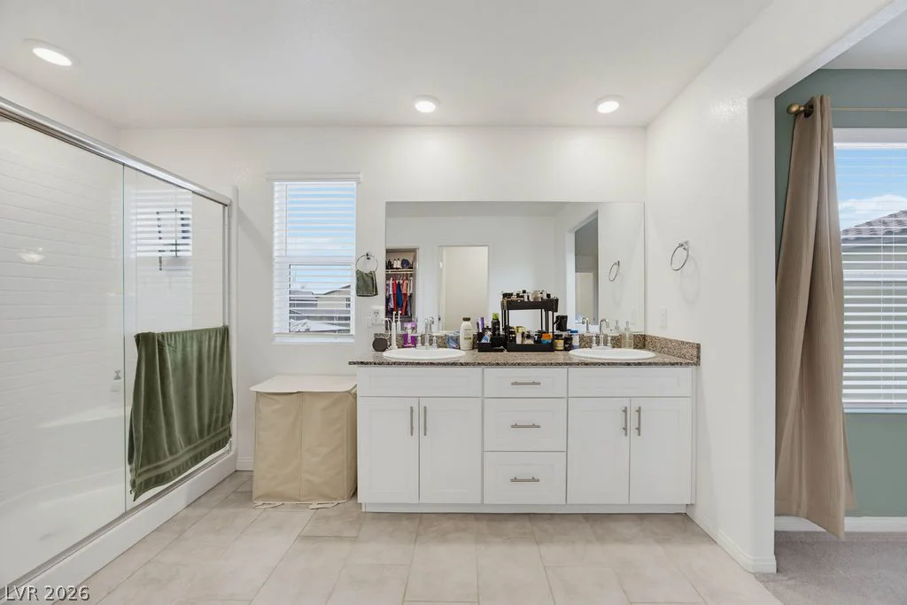 1837 James Creek, North Las Vegas, NV 89084