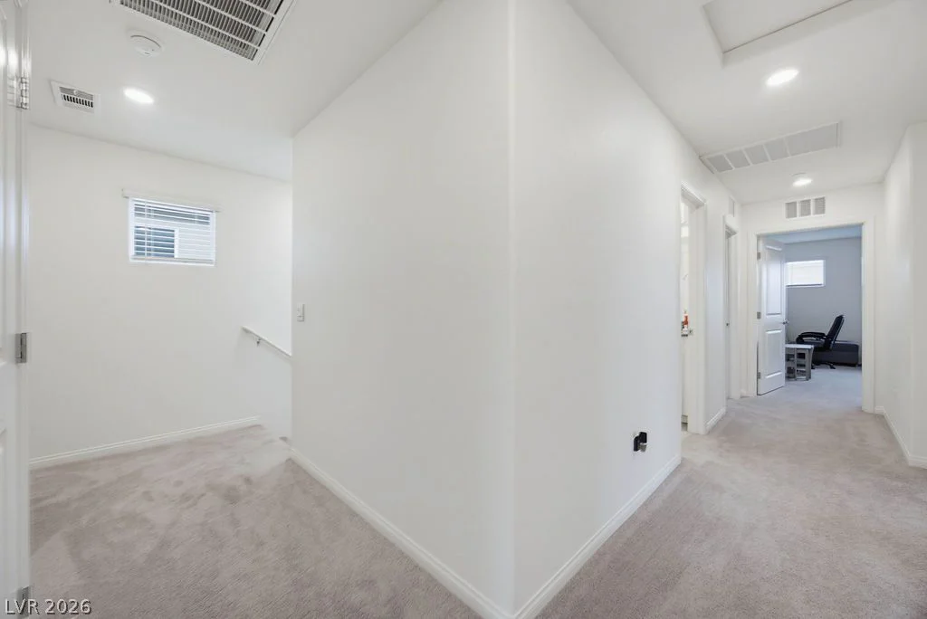 1837 James Creek, North Las Vegas, NV 89084