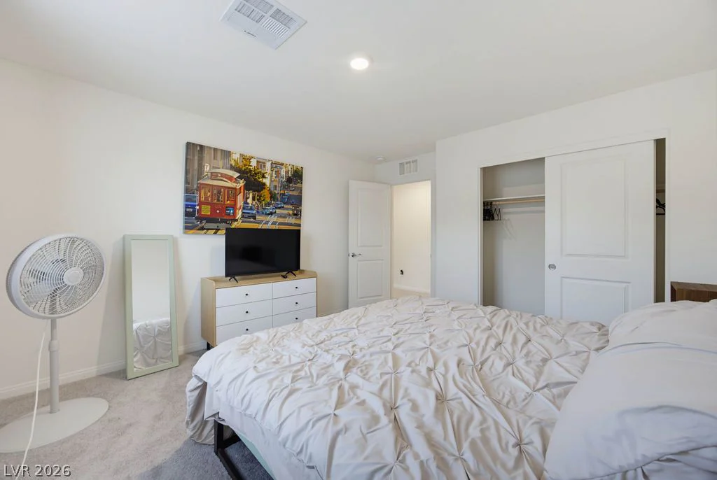 1837 James Creek, North Las Vegas, NV 89084