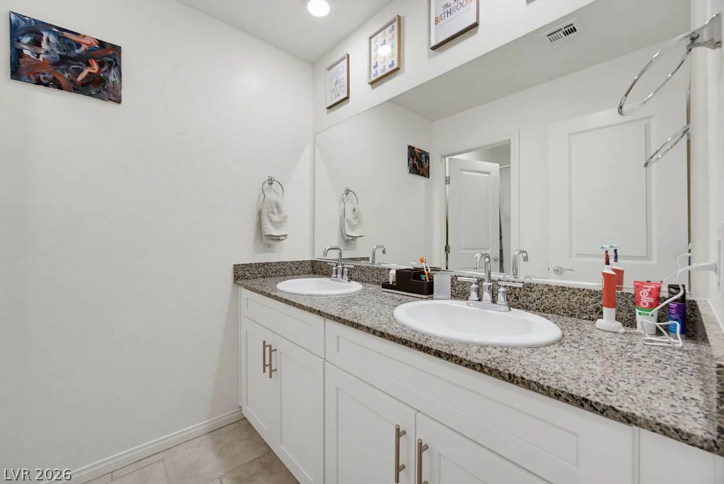 1837 James Creek, North Las Vegas, NV 89084