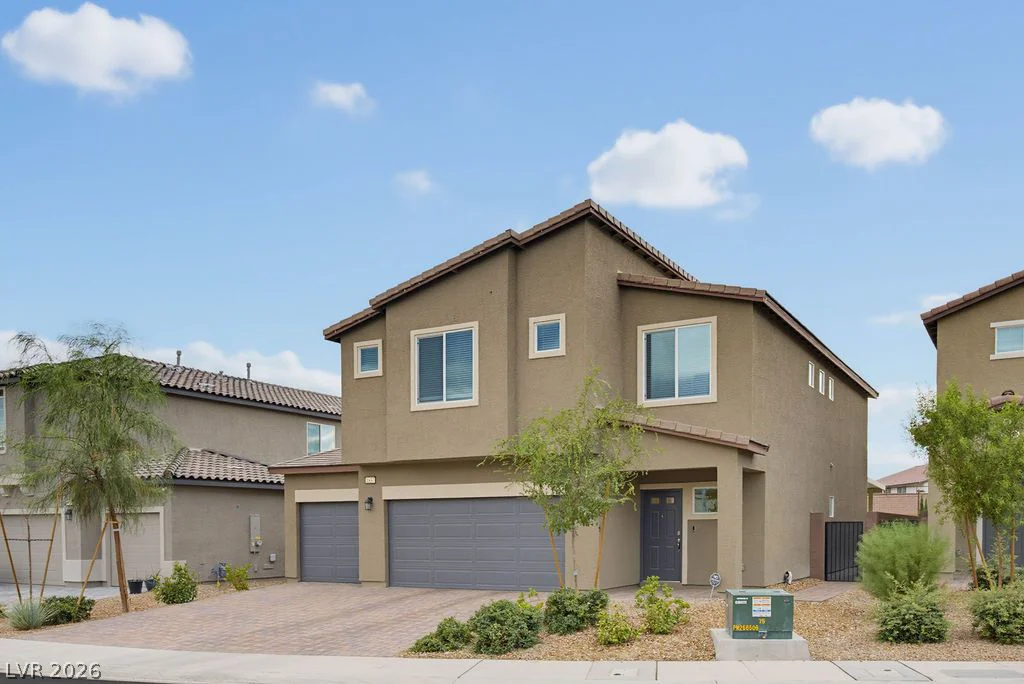 1837 James Creek, North Las Vegas, NV 89084